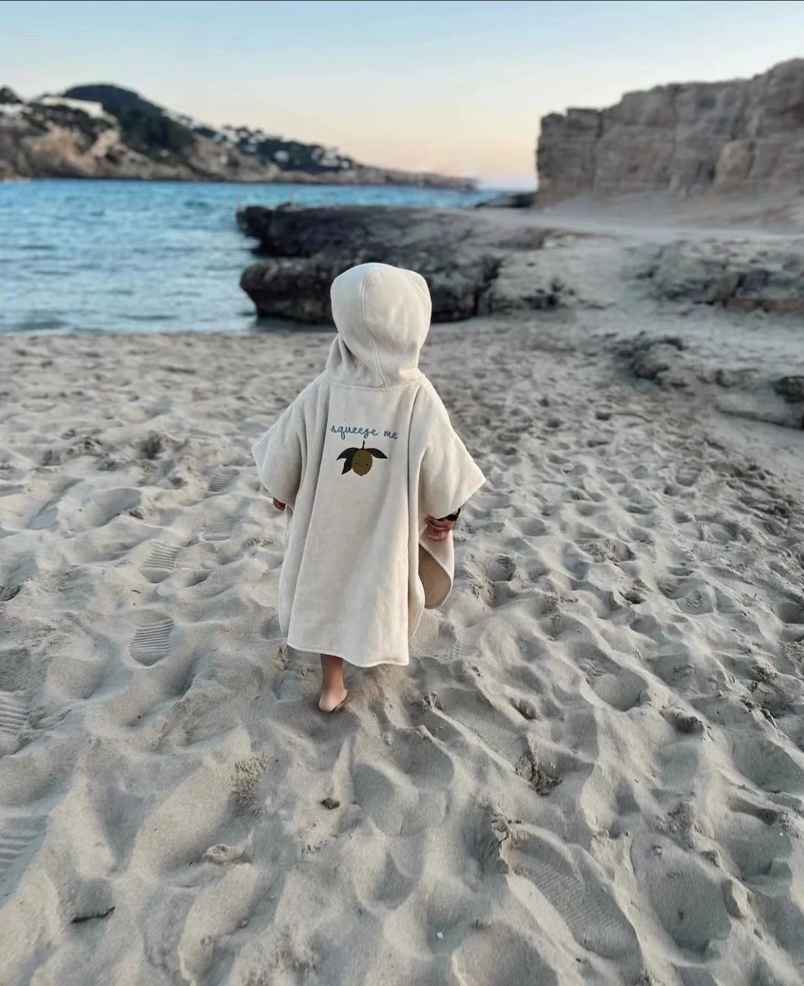 Poncho Towel Kids and Teenager 1-12 Years